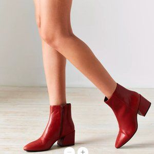 Vagabond Shoemakers Red Leather Boot